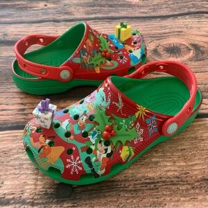 Disney Park 2023 Christmas Holiday Mickey & Friends Clogs Adult Crocs M4 W 6